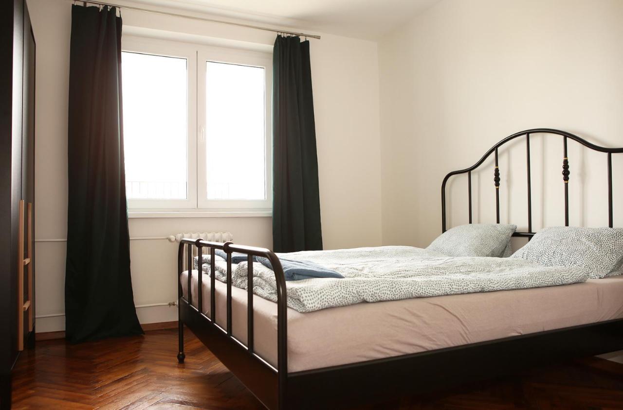 New Colorful Apartment With Big Balcony 브라티슬라바 외부 사진
